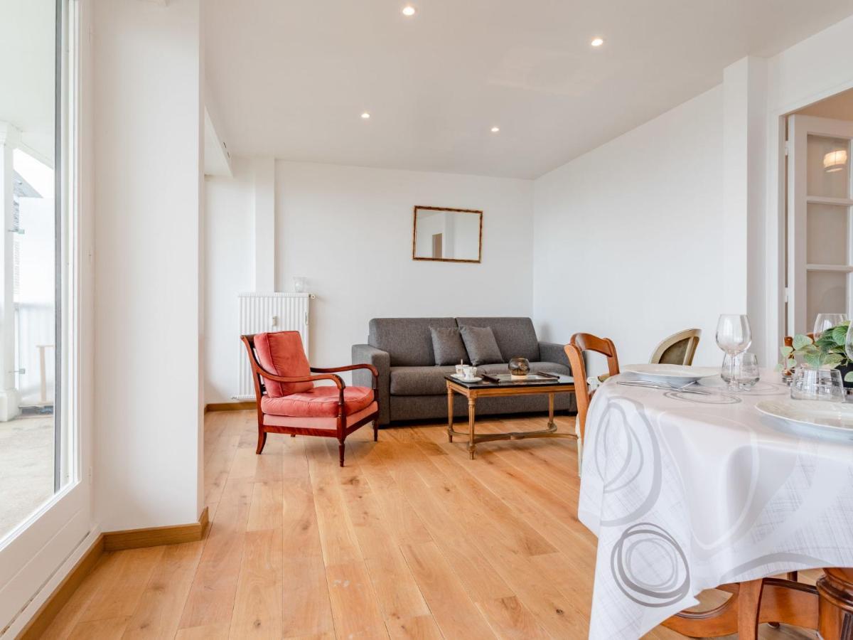 Apartment Le Parc Cordier-6 By Interhome Trouville-sur-Mer Exterior foto